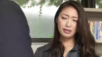 Japanese Girl Masturbates And Sucks Cock Before Fuck