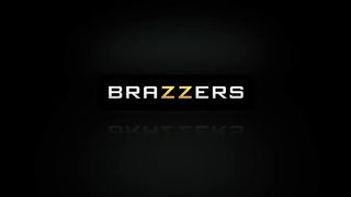 Brazzers - Moms In Control - A Dick Before Dropout Scene Starring Missy Martinez Violet Starr And Da