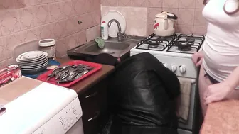 Plumber In Leather Jacket Doggystyle Fucked Russian Housewife Until Cum Inside