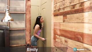 Emily Willis - Emily Pees For You