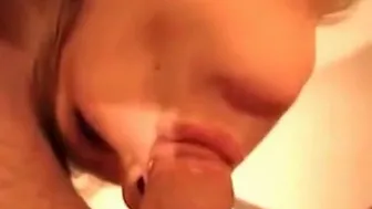 Svensk Blond Amatör Suger Hardcore