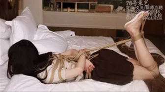 Xy Bondage 80-Girl In Sailor Suit Is Bound By A Rope And Scratches The Soles Of Her Feet